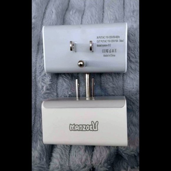 NEW in box- 2 pack U.S.A. Wifi Smart Plugs - Picture 3 of 6